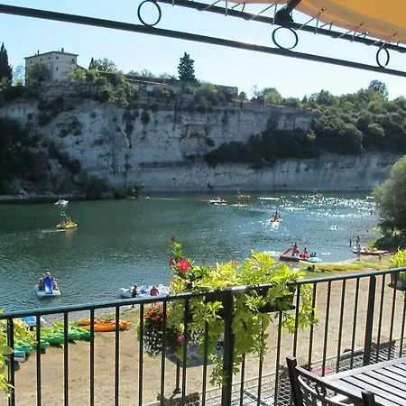 De Caïre Noù Alojamento de Acomodação e Pequeno-almoço Saint-Martin-dʼArdèche